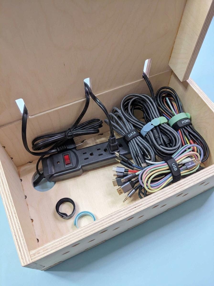 The Habinsky – Heavy Duty Cord & Battery Charger Organizer Shelf